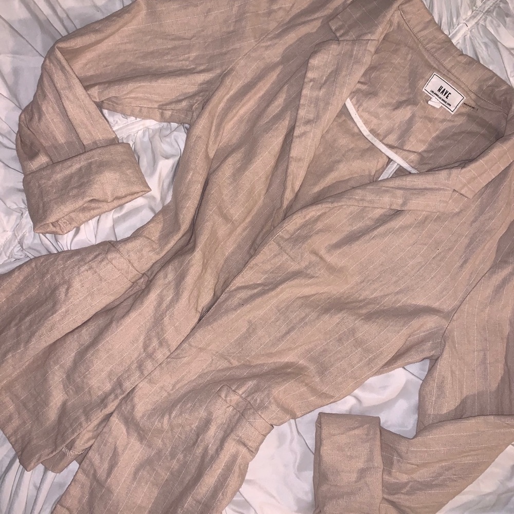 M | HAVE | Open Blazer Linen | Pinstripe Tan